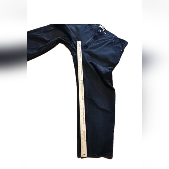 vintage black Levi's relaxed fit 550 men's denim jeans 48x32 - Picture 4 of 10